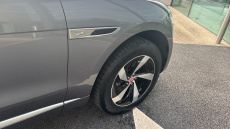 Jaguar F-Pace 2.0 D200 R-Dynamic S 5dr Auto AWD Diesel Estate